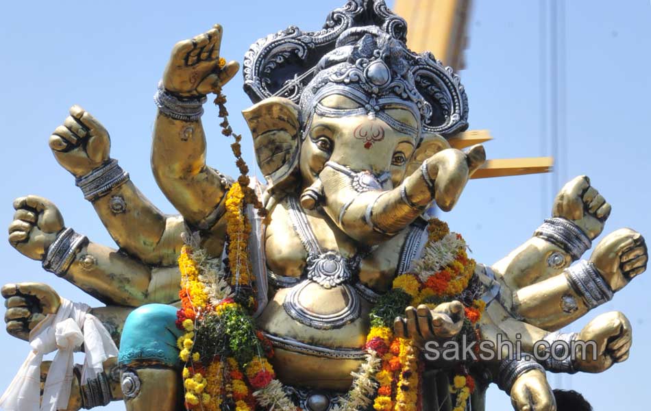 ganesh immersion 2015 hyderabad - Sakshi21