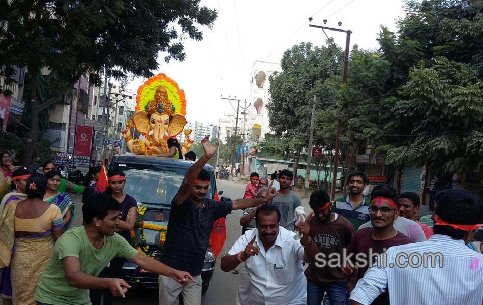 ganesh immersion 2015 hyderabad - Sakshi8