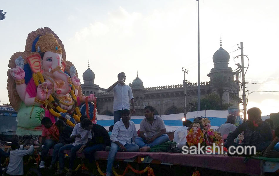 ganesh immersion 2015 hyderabad - Sakshi10