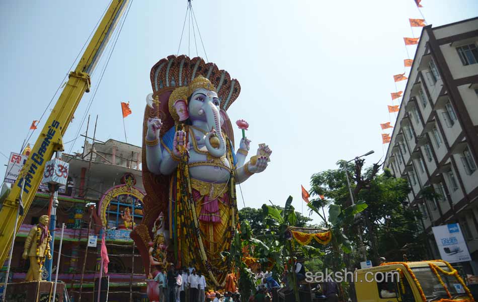 maha ganapathi at lumbini park12