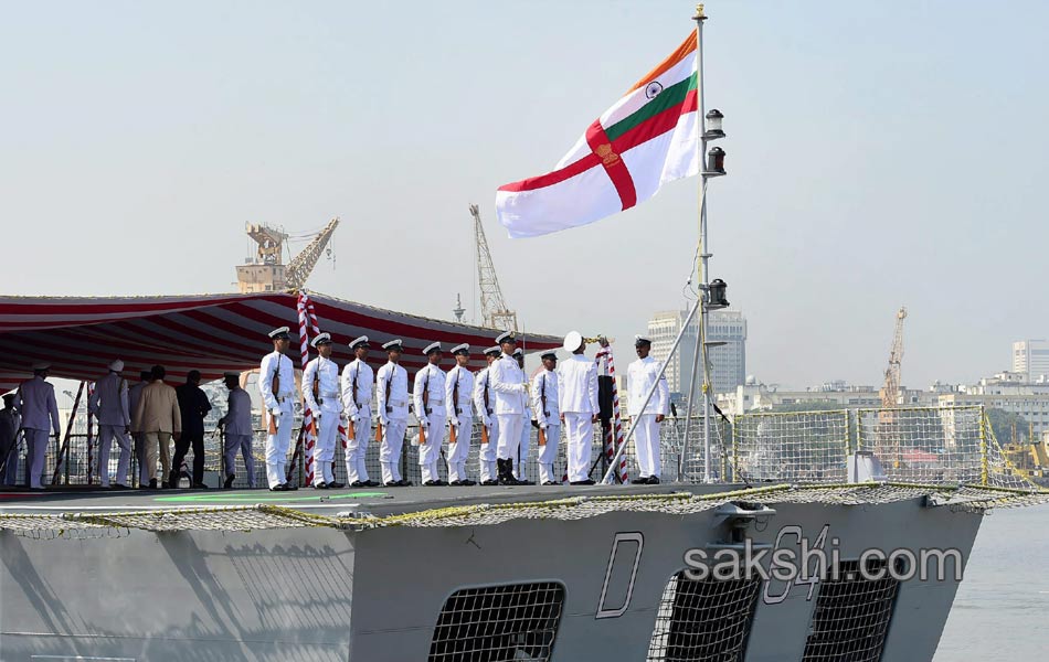 naval warship INS Kochi in Mumbai11