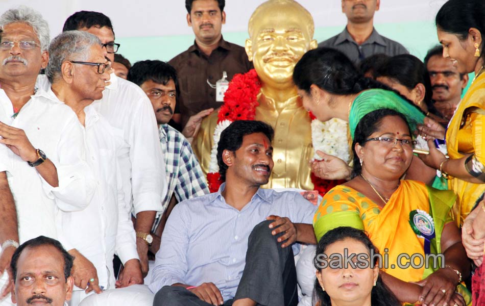 ys jagan mohanreddy now at nallapadu - Sakshi3