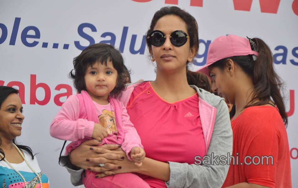 Pink Ribbon Walk13