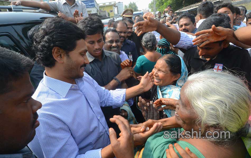 ys jagan mohan reddy speech in uddanda rayuni palem - Sakshi2