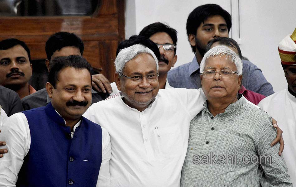 Grand alliance wins bihar mandate16