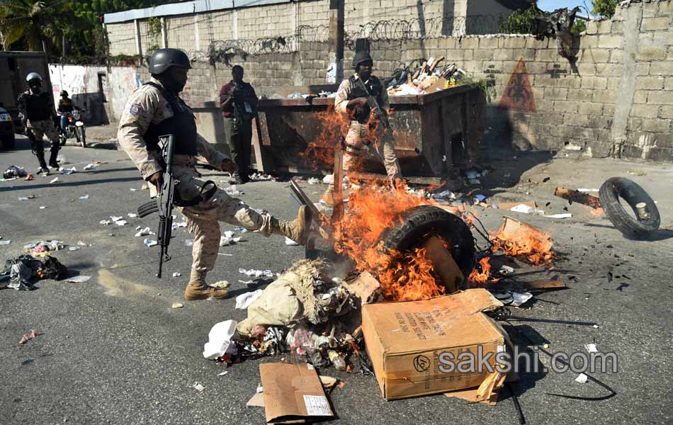 HAITI VOTE ELECTIONS PROTEST - Sakshi6