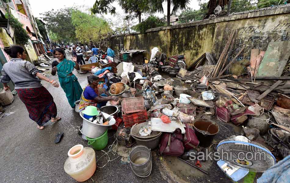 heavy rainfal in Chennai on Friday13