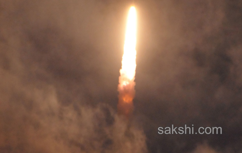 Isro launches new pslv c 29 rocket srihari kota5