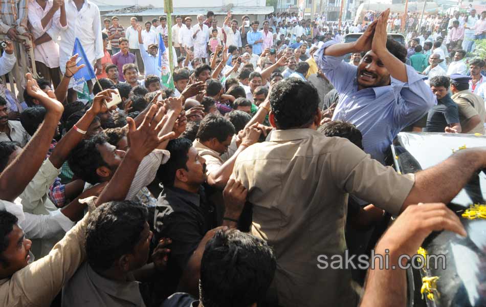 YS Jagan tour in YSR district - Sakshi2