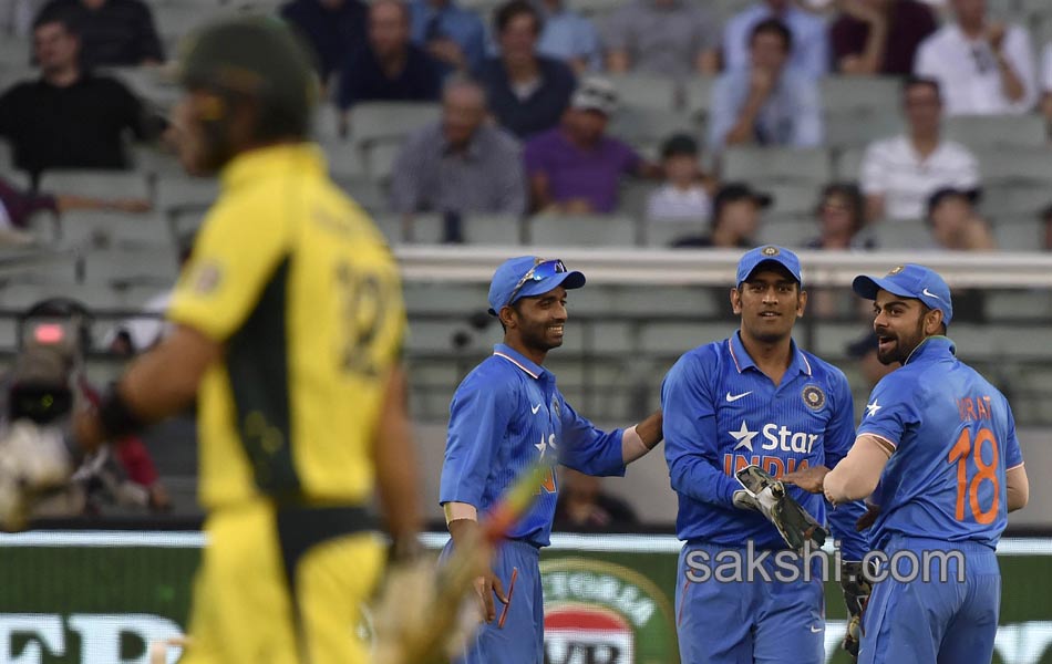 Australia won third one day international match2
