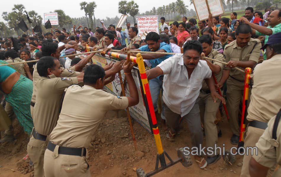 andhra pradesh high tension in tunduru4