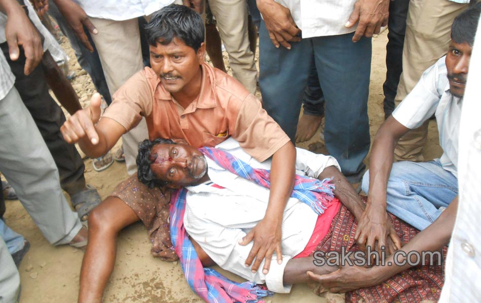 andhra pradesh high tension in tunduru15