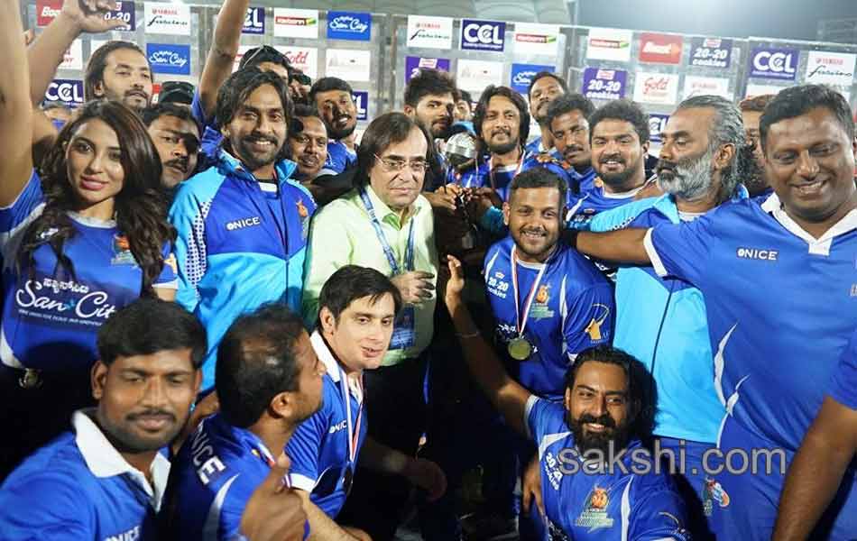 CCL6  winner Telugu warriors won by 211 runs16