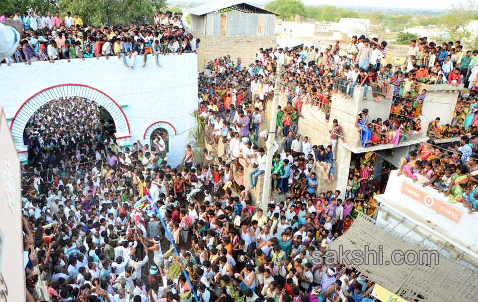 PIDAKALA SAMARAM IN KURNOOL district3