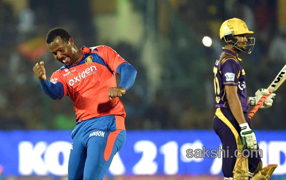 Gujarat Lions win  on Kolkata Knight Riders - Sakshi10