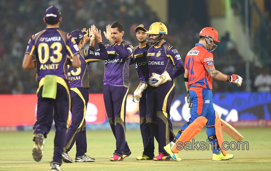 Gujarat Lions win  on Kolkata Knight Riders - Sakshi17