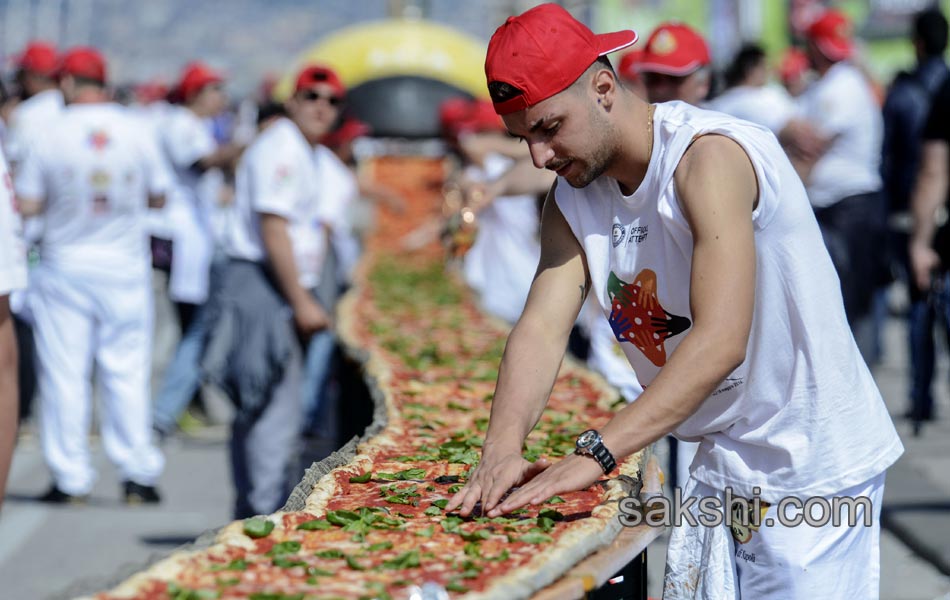 Italy Longest Pizza6