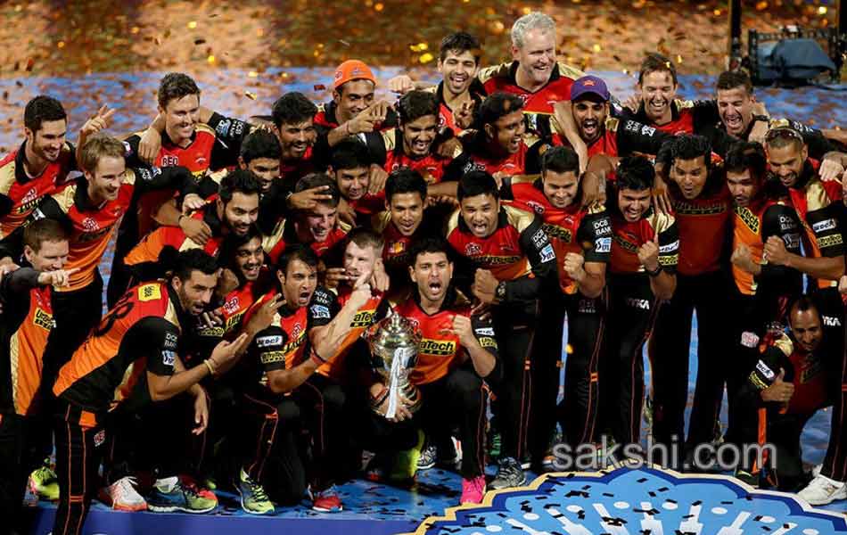 Sunrisers win first IPL title by 8 runs27