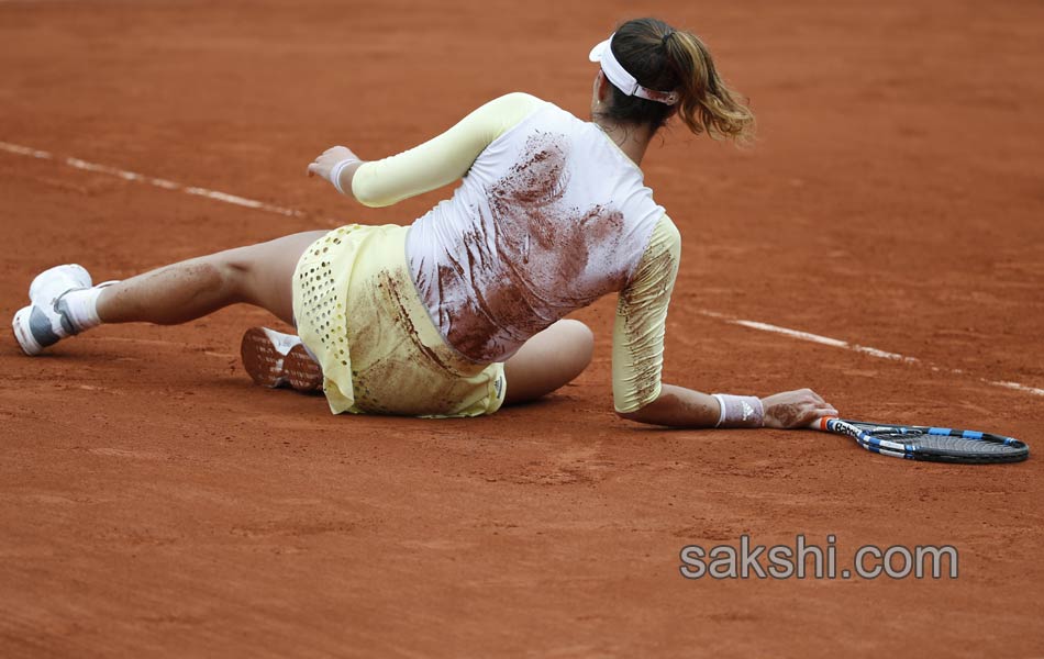 French Open Garbine Muguruza upsets Serena Williams for women s title3