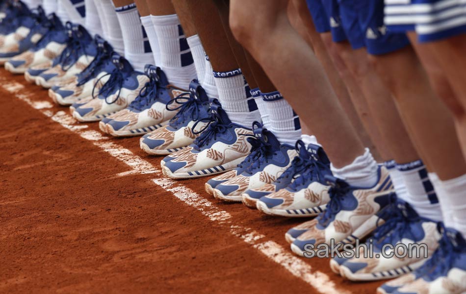 French Open Garbine Muguruza upsets Serena Williams for women s title28