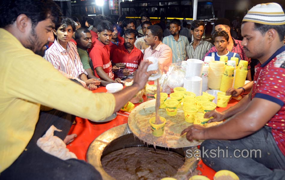 ramadan in hyderabad - Sakshi19