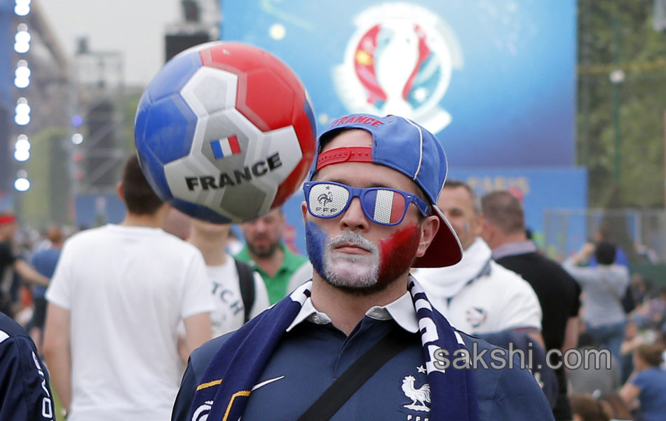 Soccer Euro 2016 France Romania - Sakshi23