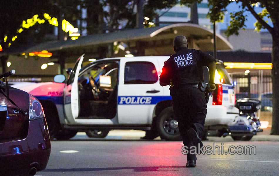 Police Shootings Protests Dallas - Sakshi6