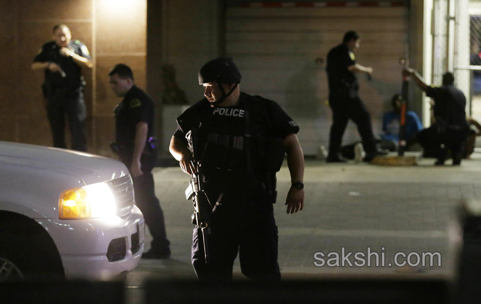 Police Shootings Protests Dallas - Sakshi16