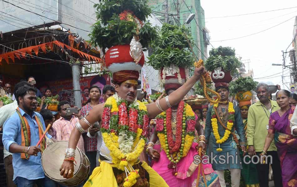 Ujjaini Mahankali Bonalu Festival - Sakshi15