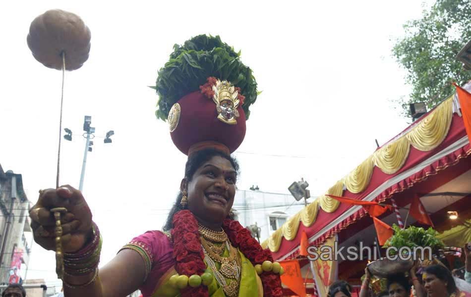 Ujjaini Mahankali Bonalu Festival - Sakshi39