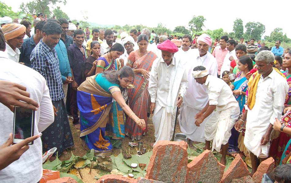 tribals dance1