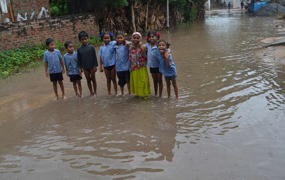 rains in guntur dist - Sakshi5