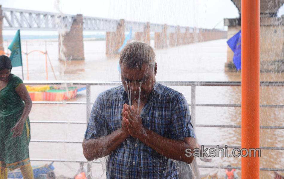 Godavari Maha Pushkaram17