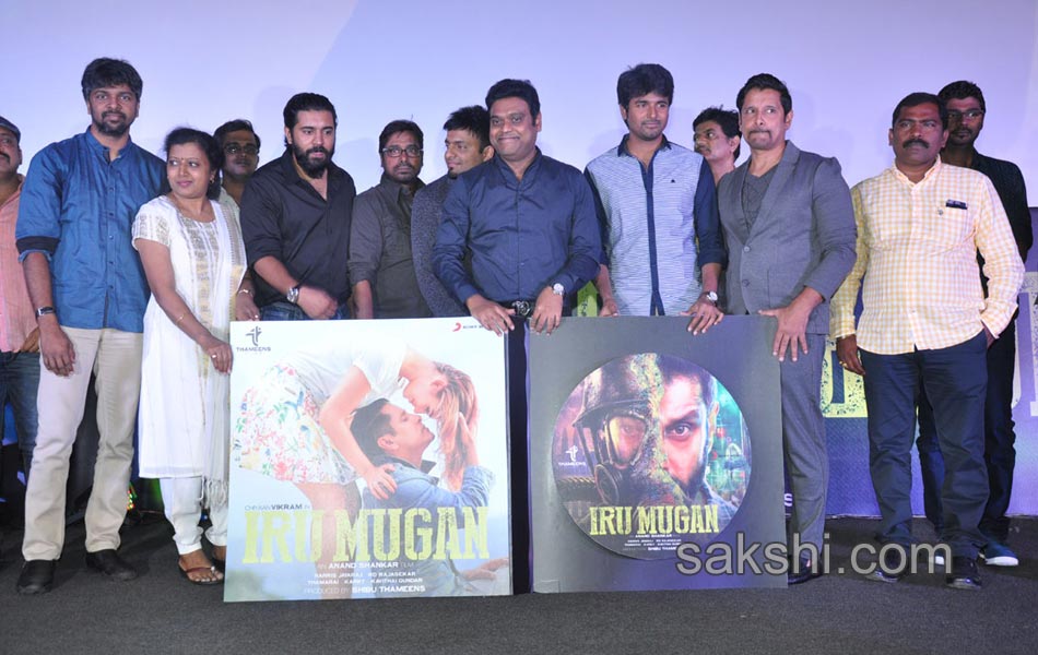 Vikram at Iru Mugan audio launch - Sakshi1