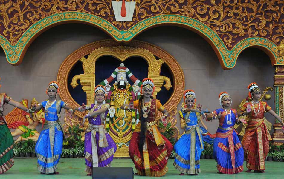 kuchipudi dance3