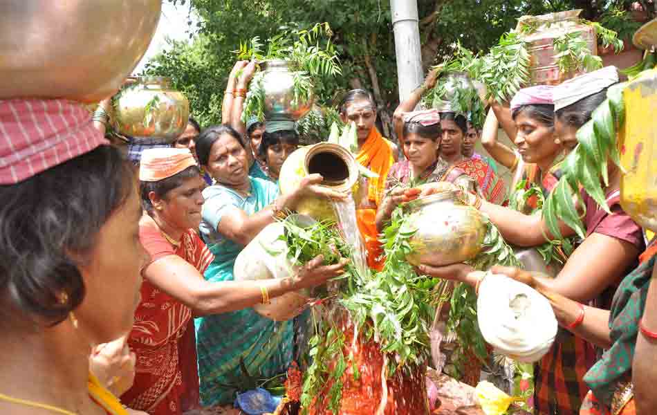 sravanam bonam in kmm dist1