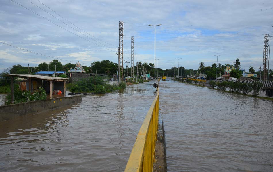 Heavy rains in guntur district10