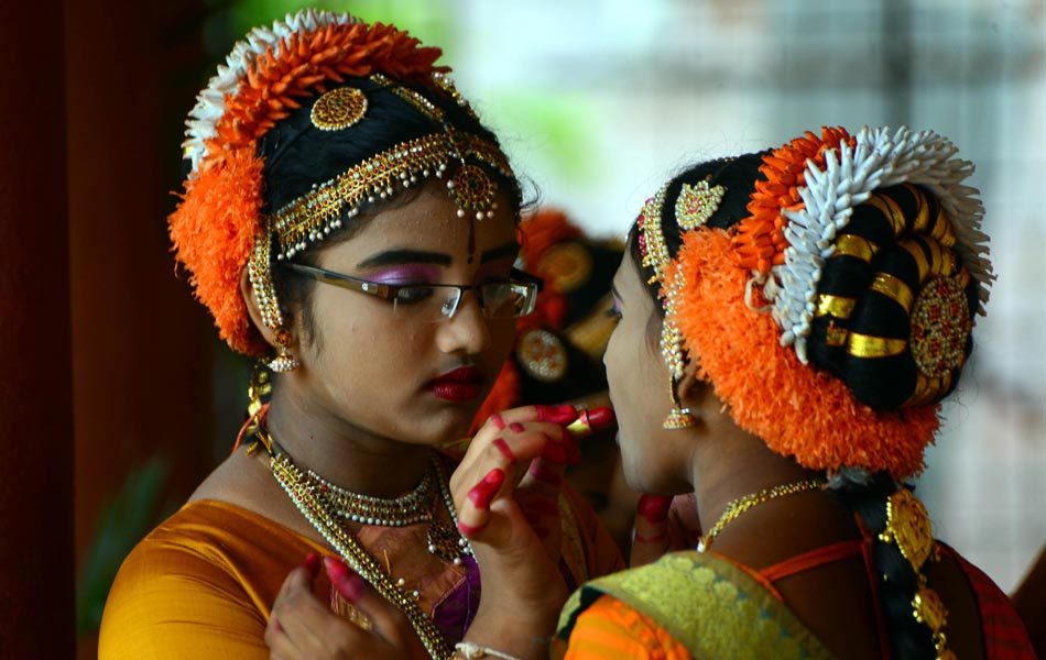 Kala utsavam rocks1