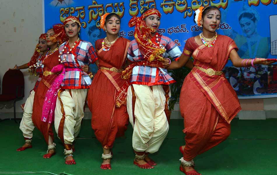 Kala utsavam rocks9