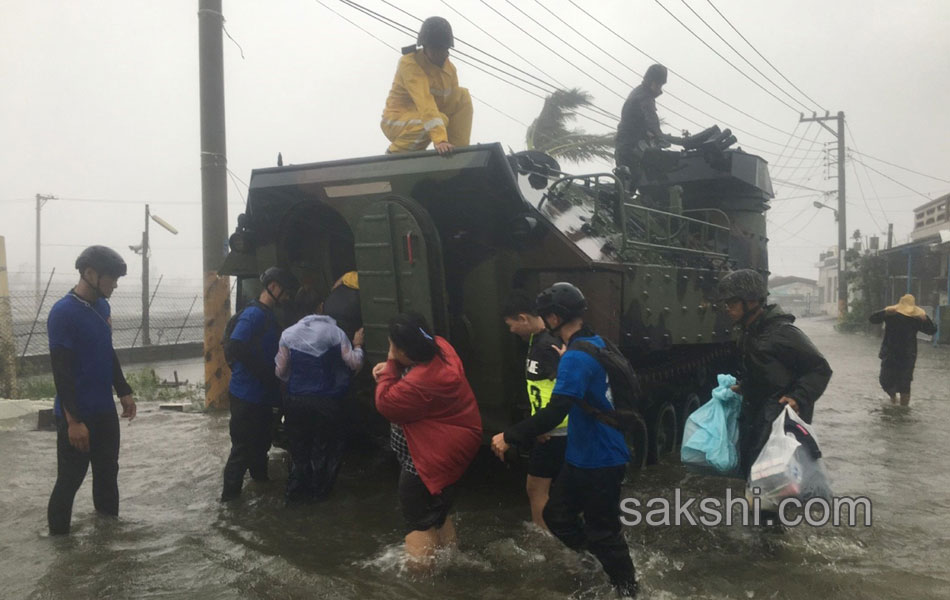 typhoon in Taiwan4