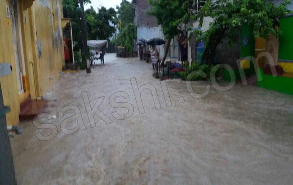 Huge rains in Guntur district - Sakshi8