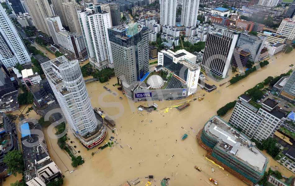 powerful typhoon chaba barrels toward japan9