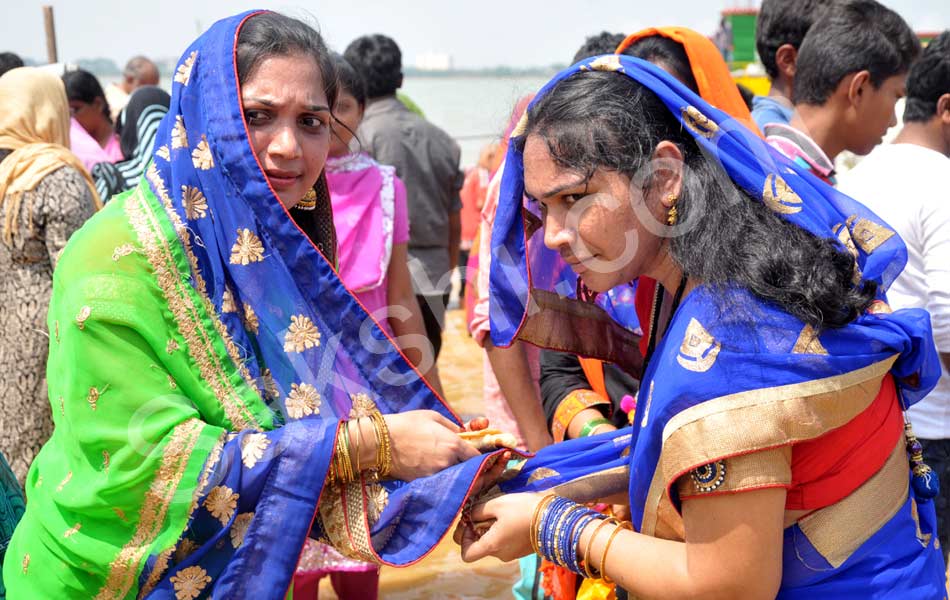 huge crowds to rottela panduga festival3