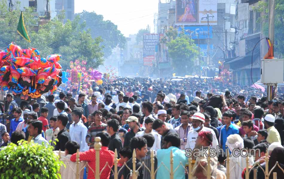 moharram festivel in hyderabad charminar15