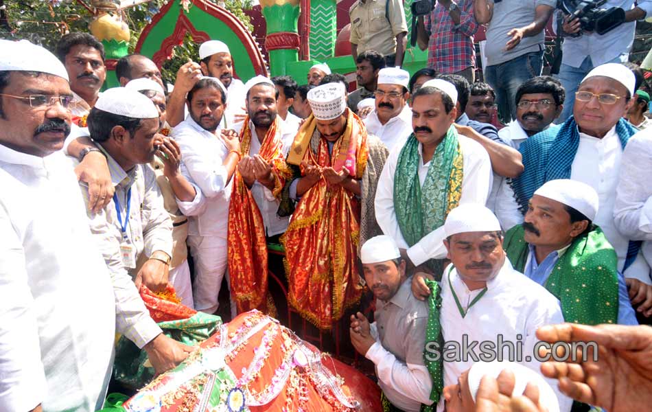 ys jagan mohan reddy participated in rottela panduga - Sakshi1