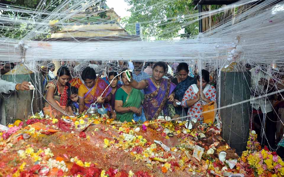 Nagula Chaviti celebrations - Sakshi7