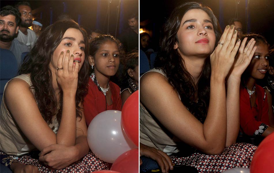 Alia Bhatt Celebrates Childrens Day 201613