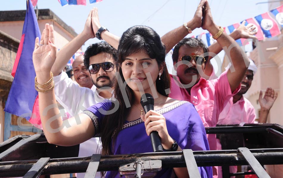 Alludu singham movie stills5