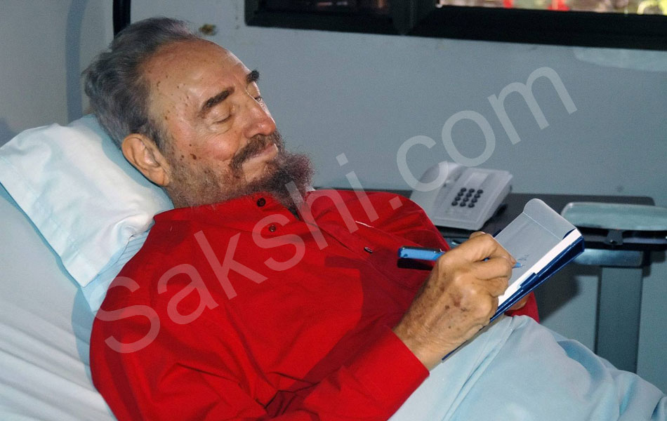 Fidel castro passed away9