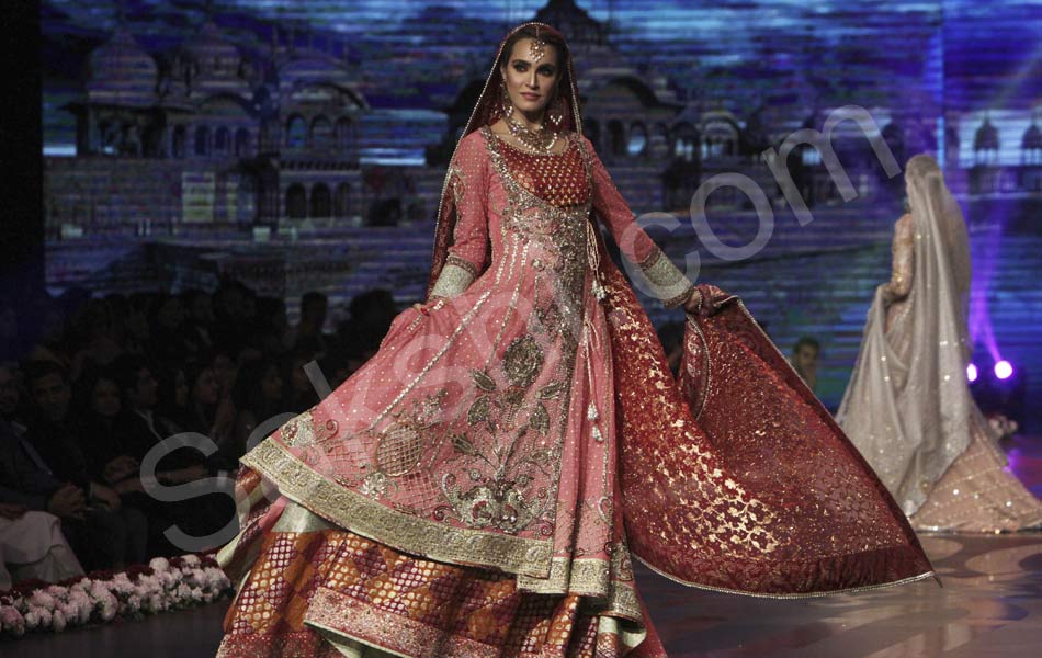 Pakistan Bridal Fashion Week15